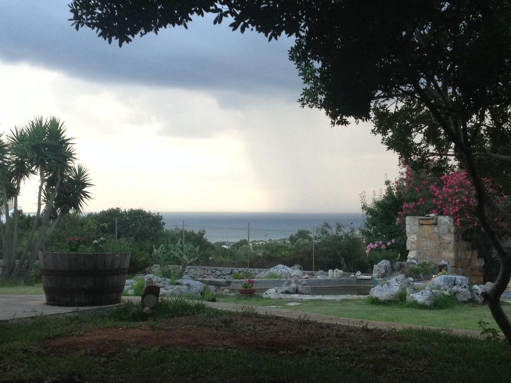 Contrada Borgin Bed & Breakfast Marina Di Pescoluse Exterior photo