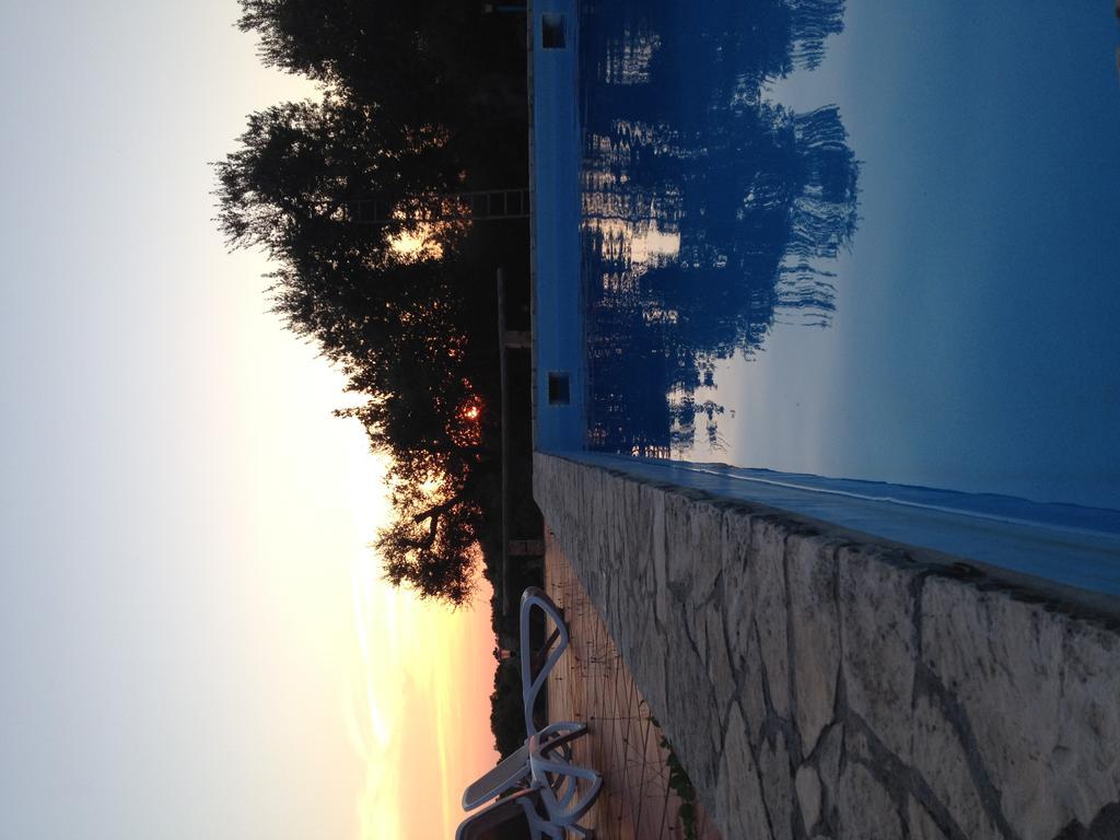 Contrada Borgin Bed & Breakfast Marina Di Pescoluse Exterior photo