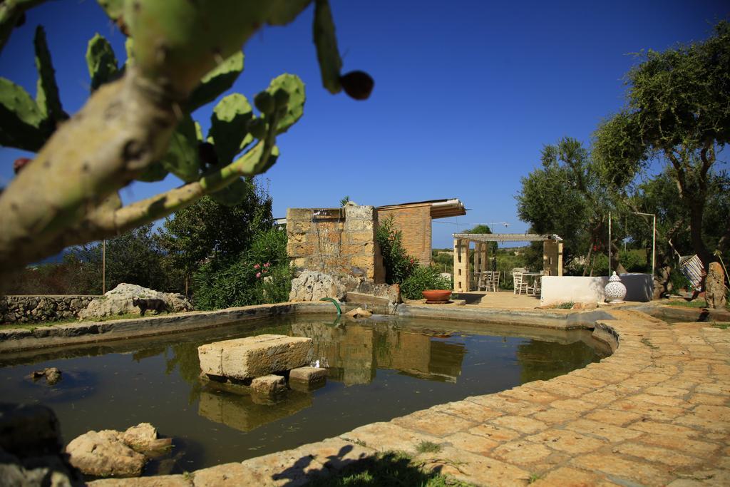 Contrada Borgin Bed & Breakfast Marina Di Pescoluse Exterior photo