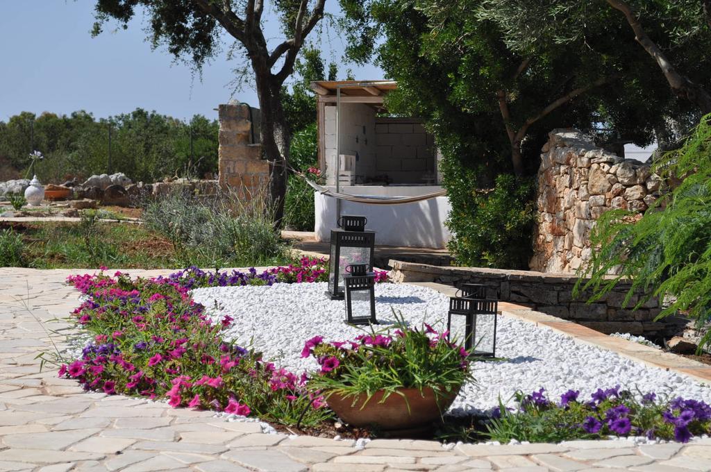 Contrada Borgin Bed & Breakfast Marina Di Pescoluse Exterior photo